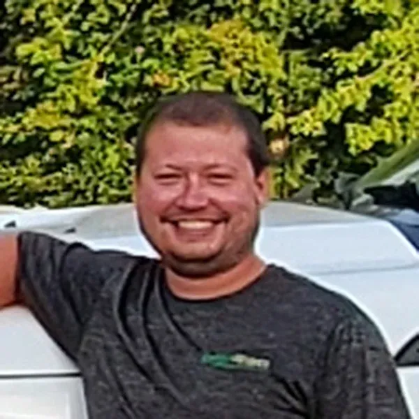 Alex, owner of GreenWorks Lawn Solutions